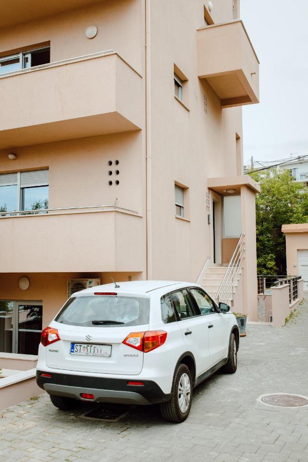 Apartment Zenta With Free Private Parking Split Exterior photo