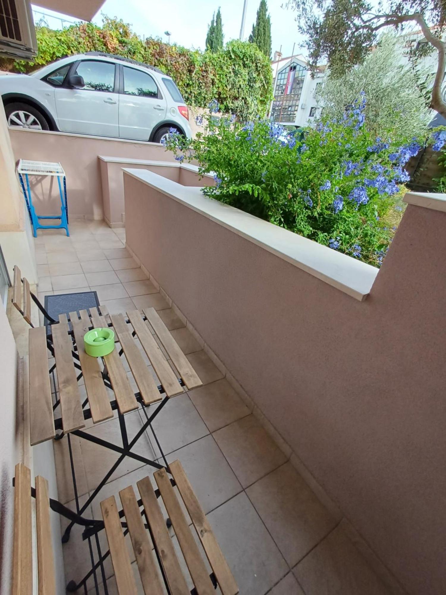 Apartment Zenta With Free Private Parking Split Exterior photo